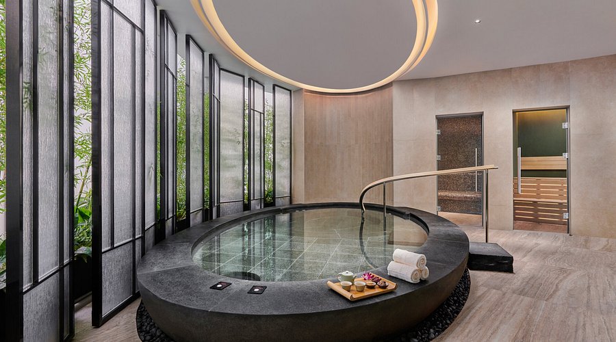 Looking for Relaxation? Try Guangzhou Racecourse Spa 9295