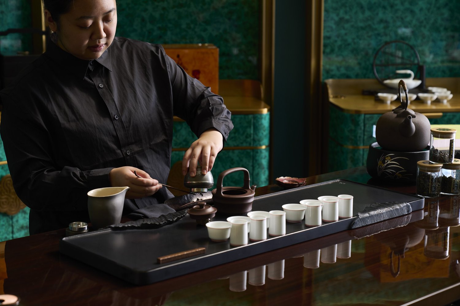 Tea Tasting Shenzhen: A Guide to the Citys Top Tea Experiences (From Traditional Ceremonies to Modern Tea Bars)