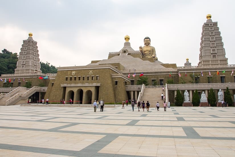 Guangshen Buddhist Hall: How to Get There (Simple Directions and Travel Tips)